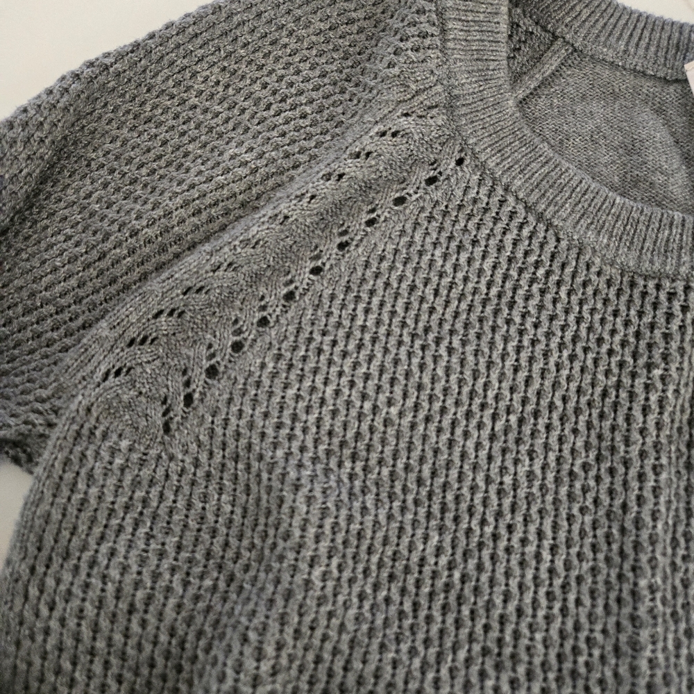 LOFT Sweater - Picture 5 of 7